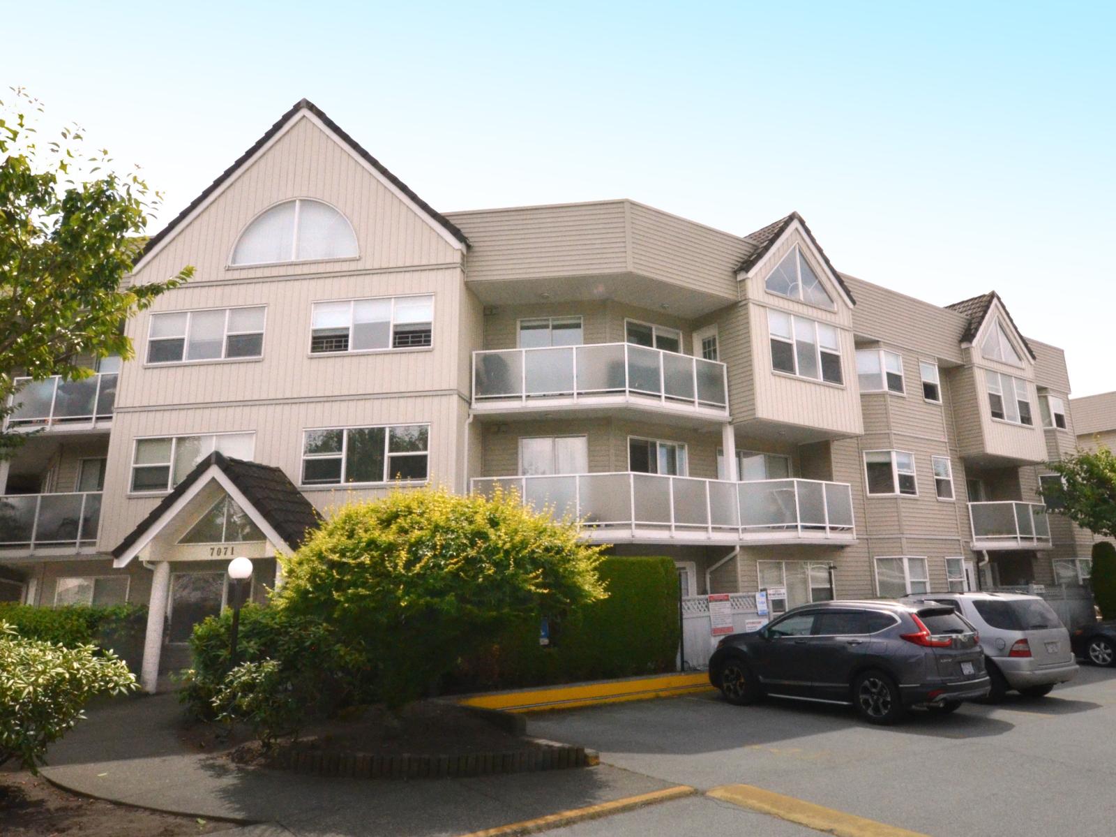 405-7071 Blundell Rd